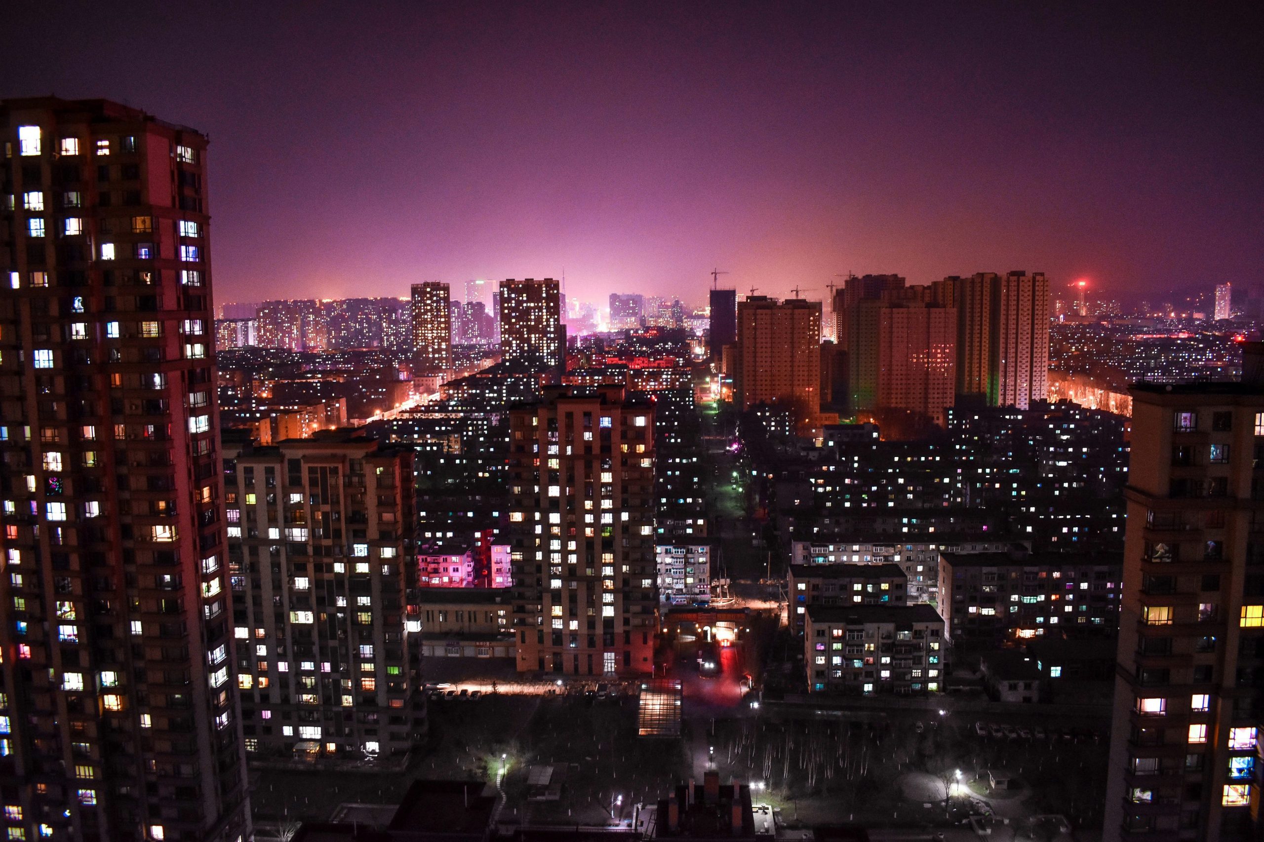 China’s Economic Crisis Reshapes Energy Demand and Global Commodity Flows